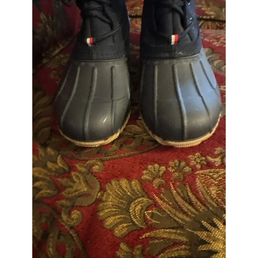 Tommy Hilfiger Women's Duck Boots Size 8 Blue